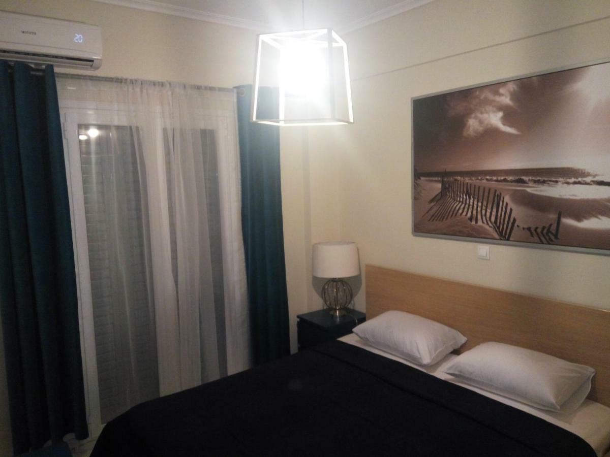 Apartment In The Center Of Atena Exterior foto